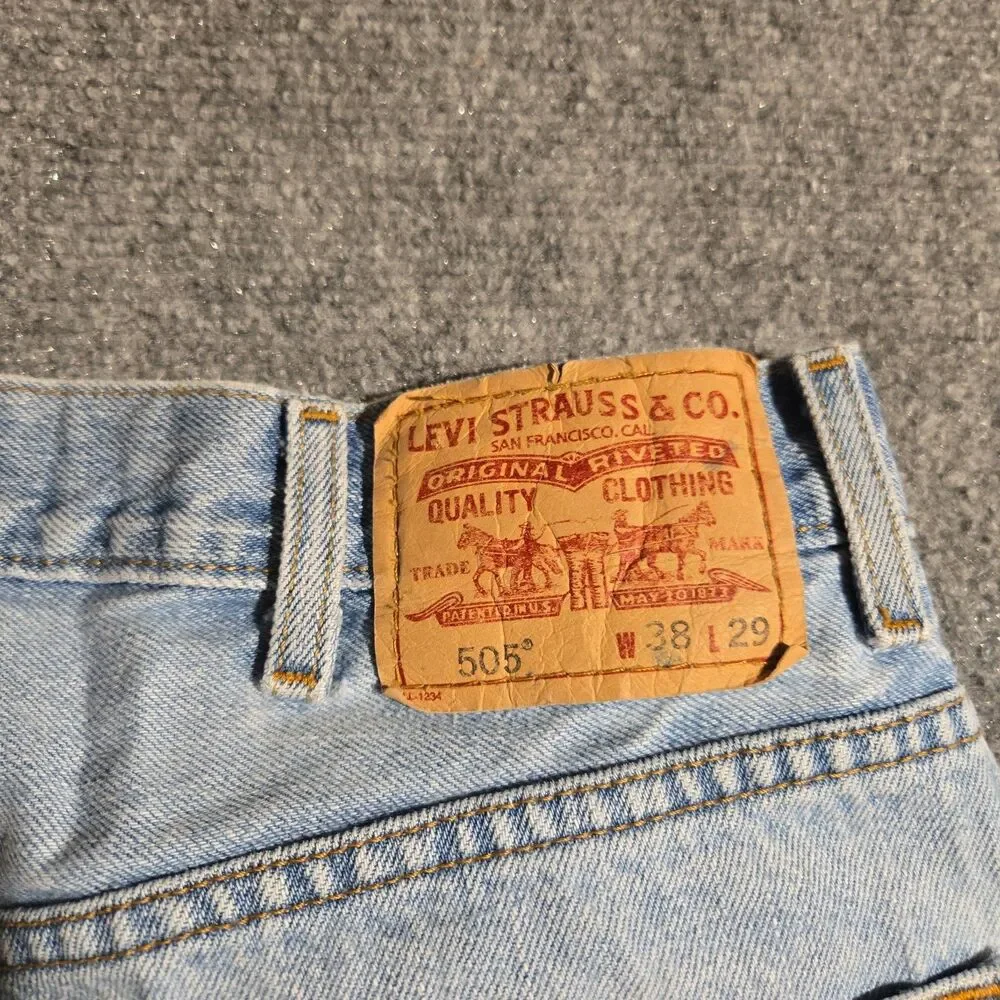 Levis 505 Denim Jeans Mens 38x29 Blue Straight Light Wash Regular Fit